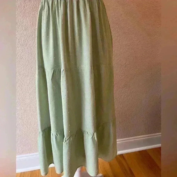 Elegant Vintage Midi Dress - Picture 4 of 11